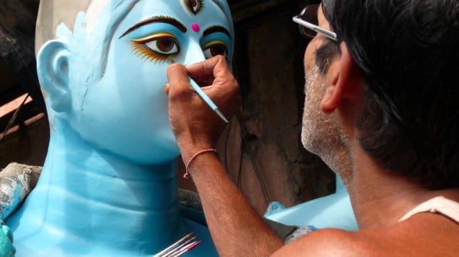 Herstellung einer Götterfigur in Kumartoli in Kolkata. Foto: <b>Steve Brown</b> - ccl_Steve-Brown_Kumartoli-Kolkata_web-660x370