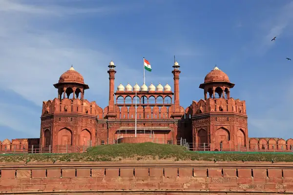 „Indien feiert 78. Unabhängigkeitstag: Vision Viksit Bharat 2047 im Fokus“