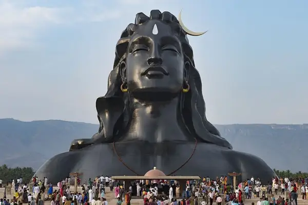 Shiva-Büste in Tamil Nadu im Guinness Buch der Rekorde