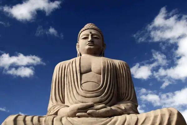 Buddha Purnima in Indien – Der Vollmond des Erwachens und die zeitlose Weisheit des Buddha