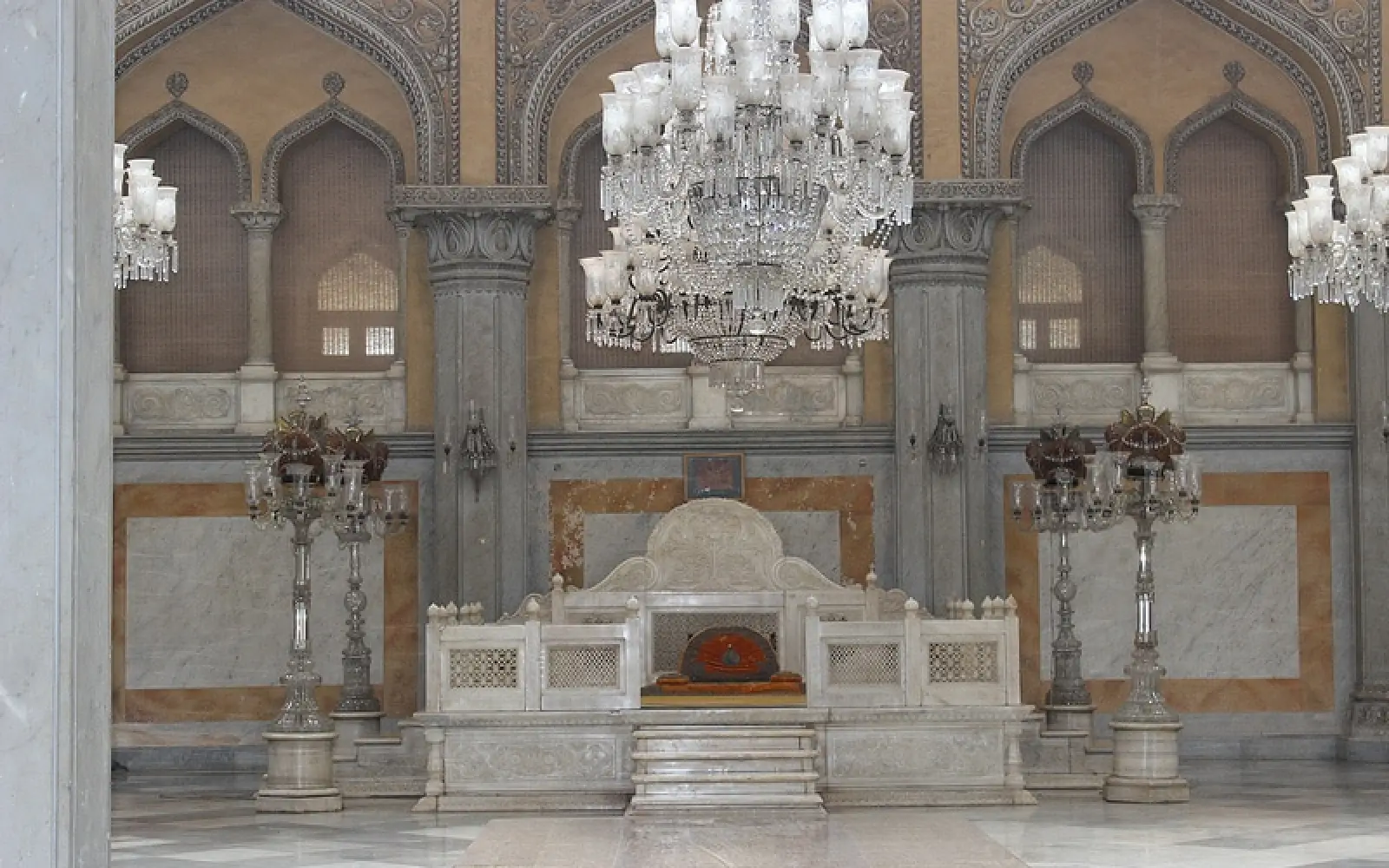 Die Empfangshalle Khilwat im Chowmahalla Palastkomplex. Foto: Ike (NY)