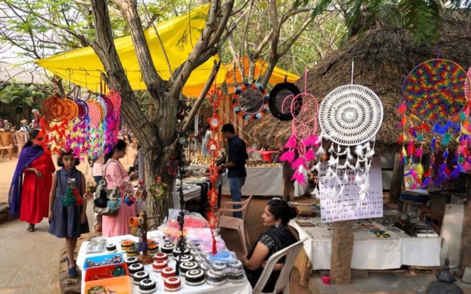 10-Craft-Bazaar-800x554