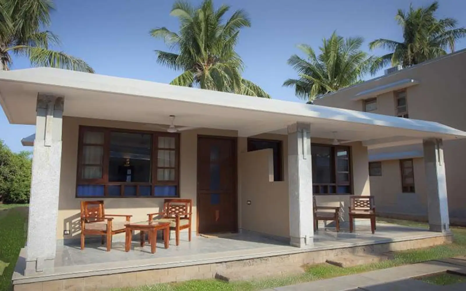 Heritage_Resort_Hampi_Jacuzzi-Cottage