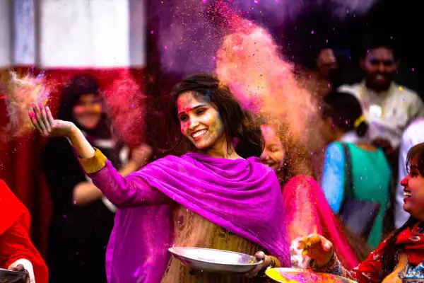 Holi in Mathura-Vrindavan: Ein unvergessliches Fest der Farben und der Spiritualität