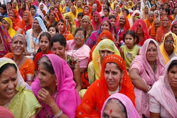 Indien: Das bevölkerungsreichste Land der Welt – Fluch oder Segen?