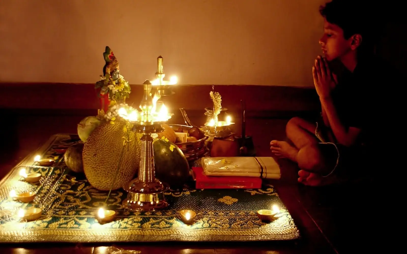 Eine Puja zu Hause. Foto: Aaron Kalandy
