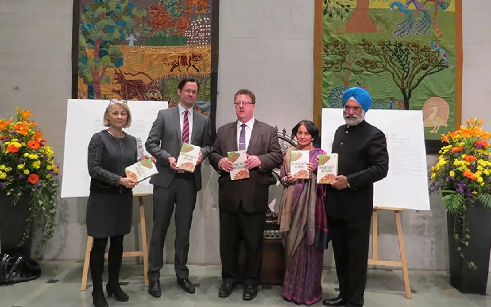 Buchpräsentation "Opportunity Beckons" in der Indischen Botschaft in Berlin