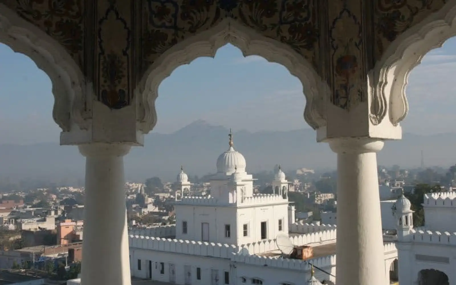 Blick auf Anandpur Sahib. Foto: Gurumustuk Singh