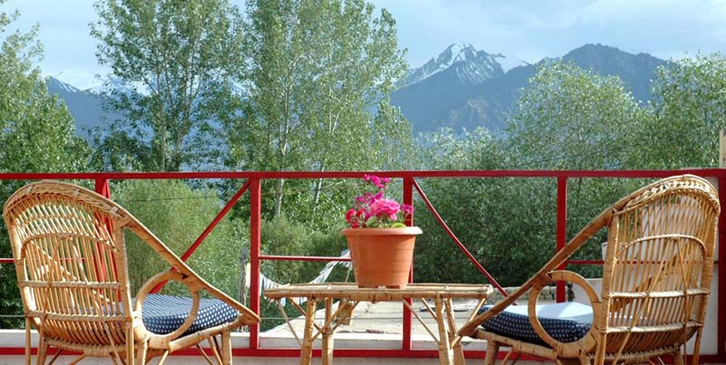 Terrasse des Mogol Hotels (© Mogol Hotel)