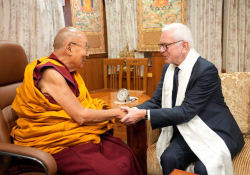 Prof. Dr. Pöttering und Seine Heiligkeit der 14. Dalai Lama, Tenzin Gyatso