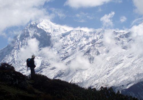 Schneebedeckte Gipfel in Sikkim. Foto: Matthieu Aubry