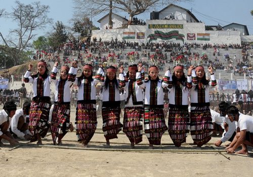 Bambustanz beim Frühlingsfest Chapchar Kut in Mizoram. Foto: PS Kanwar
