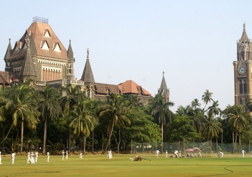 UNESCO Weltkulturerbe in Mumbai - viktorianisch-neugotische und Art-Deco-Gebäude am Oval Maidan